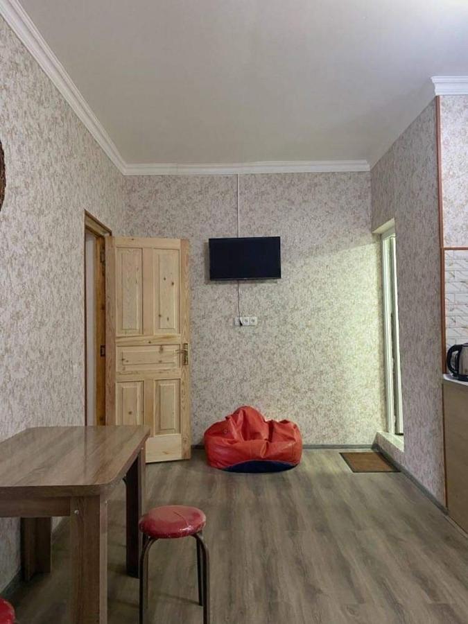 Achela'S Guesthouse Borzsomi Kültér fotó